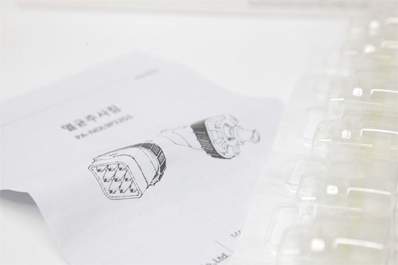 Aguja multi del tornillo disponible estéril 9pin de Corea para la inyección meso del arma de Ez